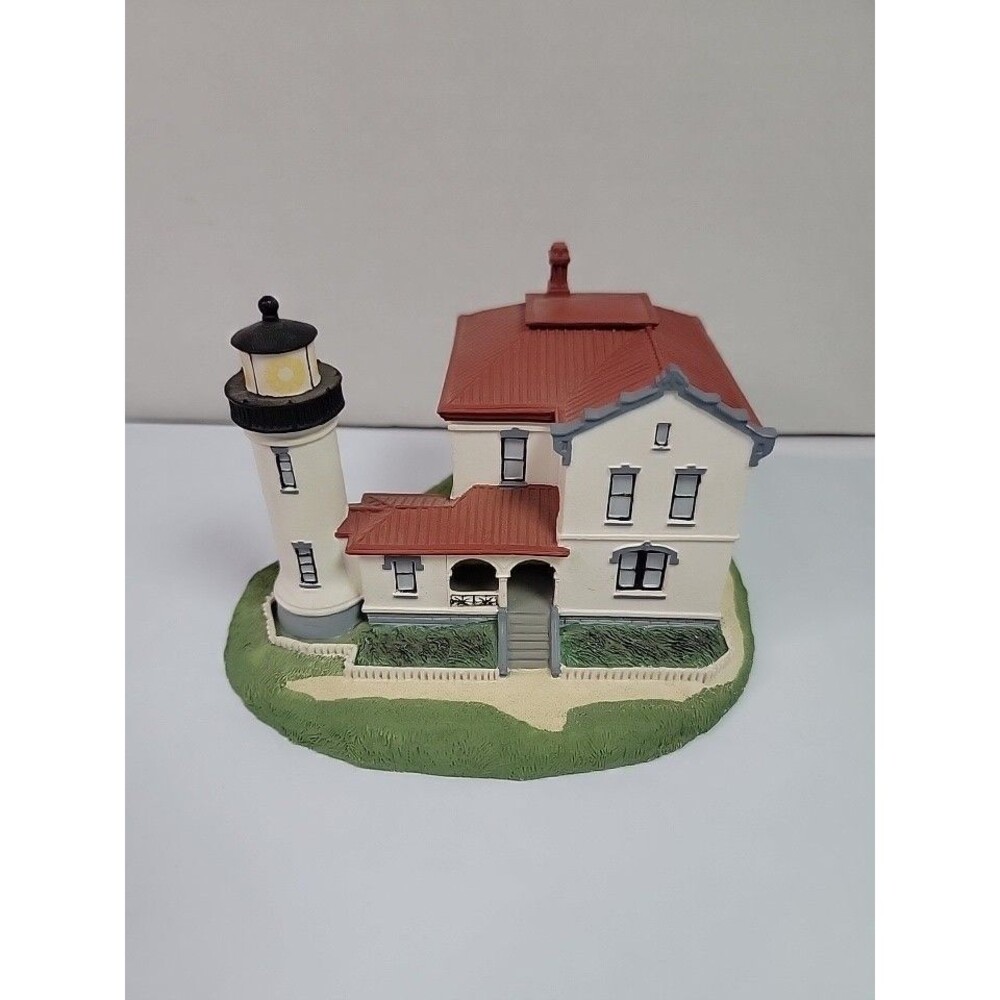 Danbury Mint Admiralty Head Lighthouse Historic American Lighthouses 1992...